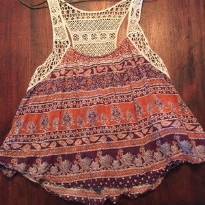 Cropped pattern tank